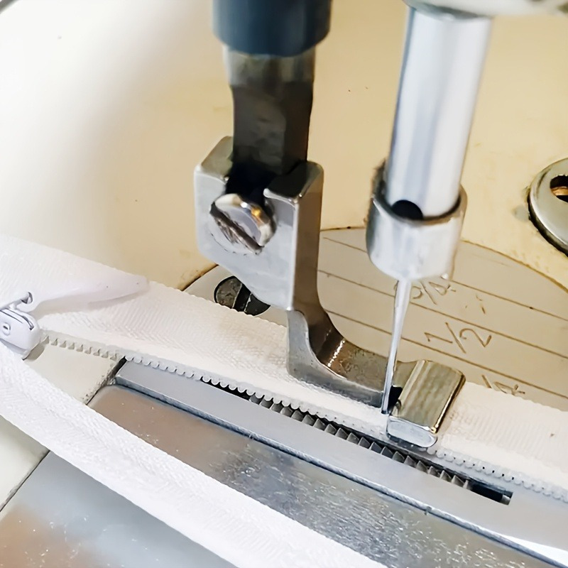 Piedino per macchina da cucire - Sewing Machine Fabric recensione e prezzo